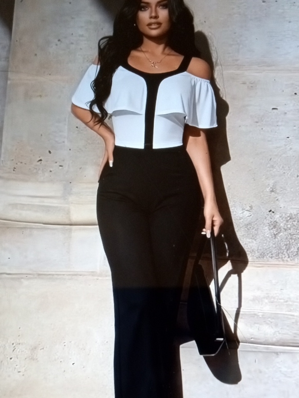 Women's 2pcs Set: Color-Block Off-Shoulder Ruffle Top and High-Waist Pants